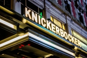 Knick Exterior
