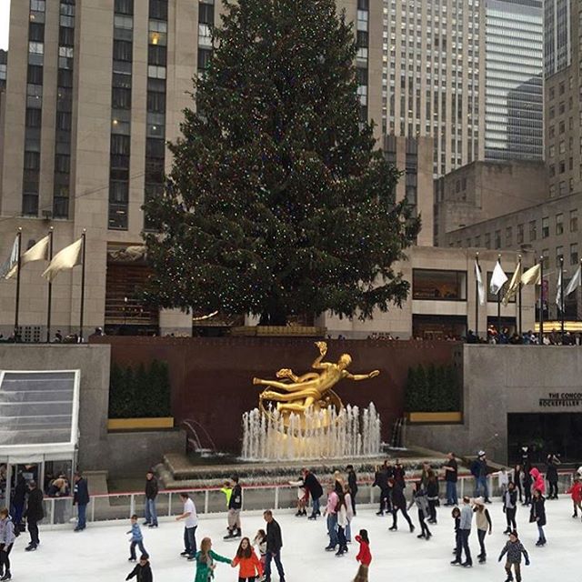 rockefeller center skating